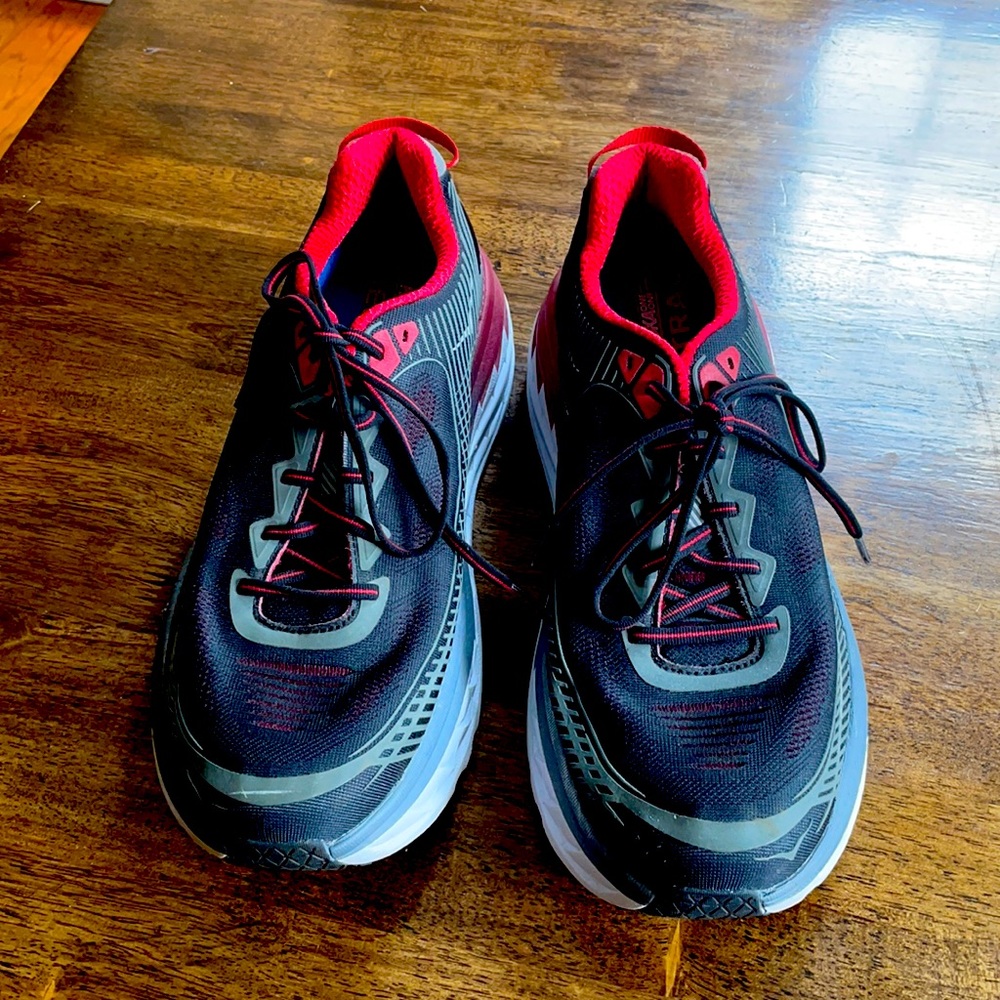 Men’s Hoka One size 10.5